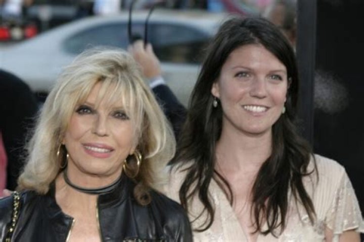 How Much is Nancy Sinatra's Net Worth Today