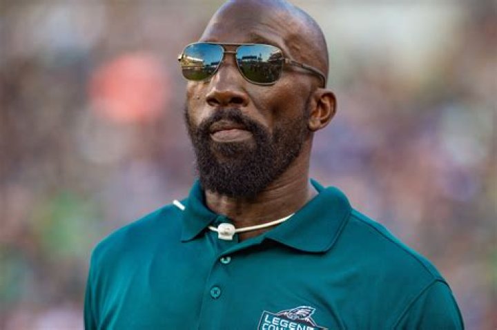 Ike Reese - Net Worth, Age, Height, Birthday, Bio, Wiki!