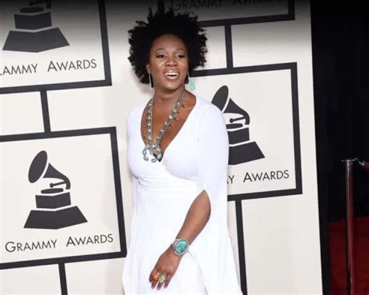 India Arie Biography: Husband, Songs, Age, Albums, Net Worth, Website, Parents, Family
