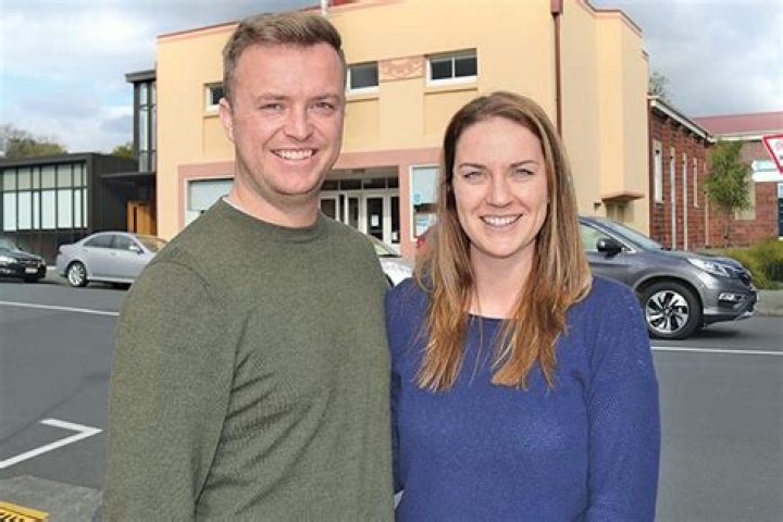 Introducing: Faulkner - CelebMix