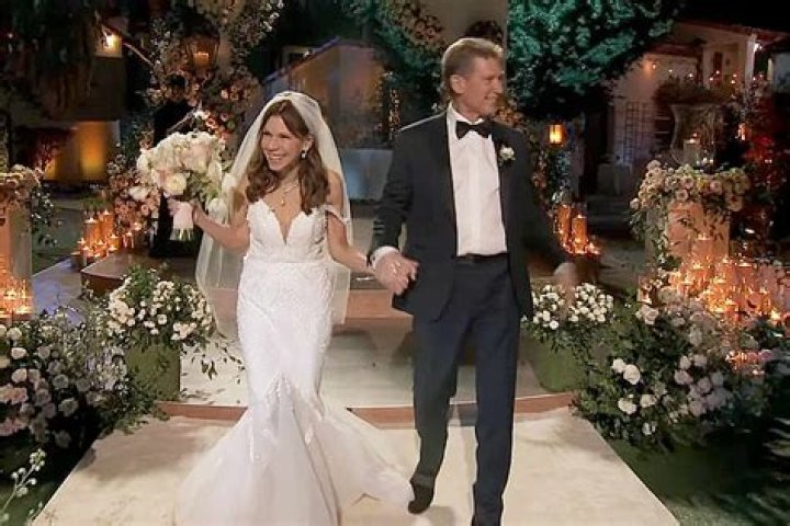 Is Theresa Nist Married? Who is Theresa Nist Married to?