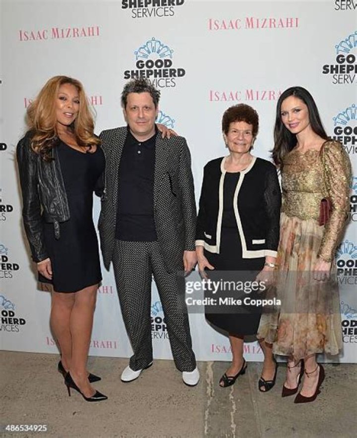 Isaac Mizrahi Sister: Who Is Paulette LoMonaco?