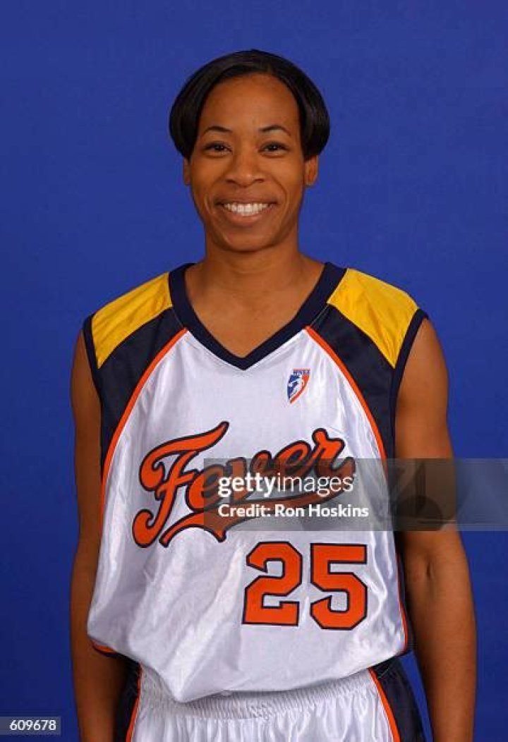 Itoro Umoh-Coleman - Net Worth, Age, Height, Birthday, Bio, Wiki!