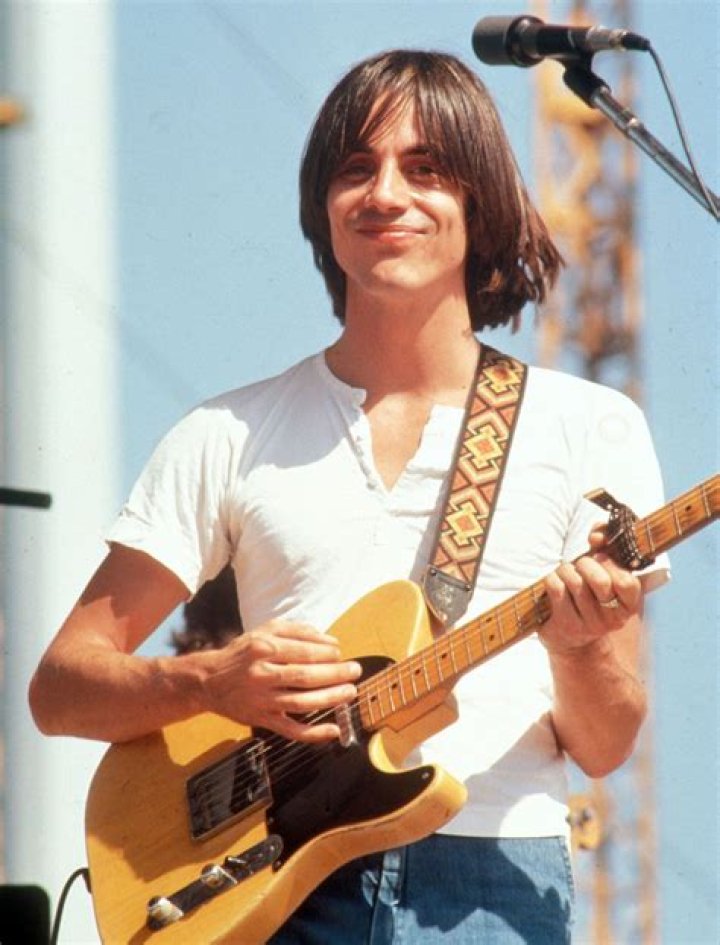 Jackson Browne Net Worth, Age, Height, Bio, Birthday, Wiki!