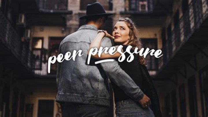 James Bay and Julia Michaels release 'Peer Pressure' visual