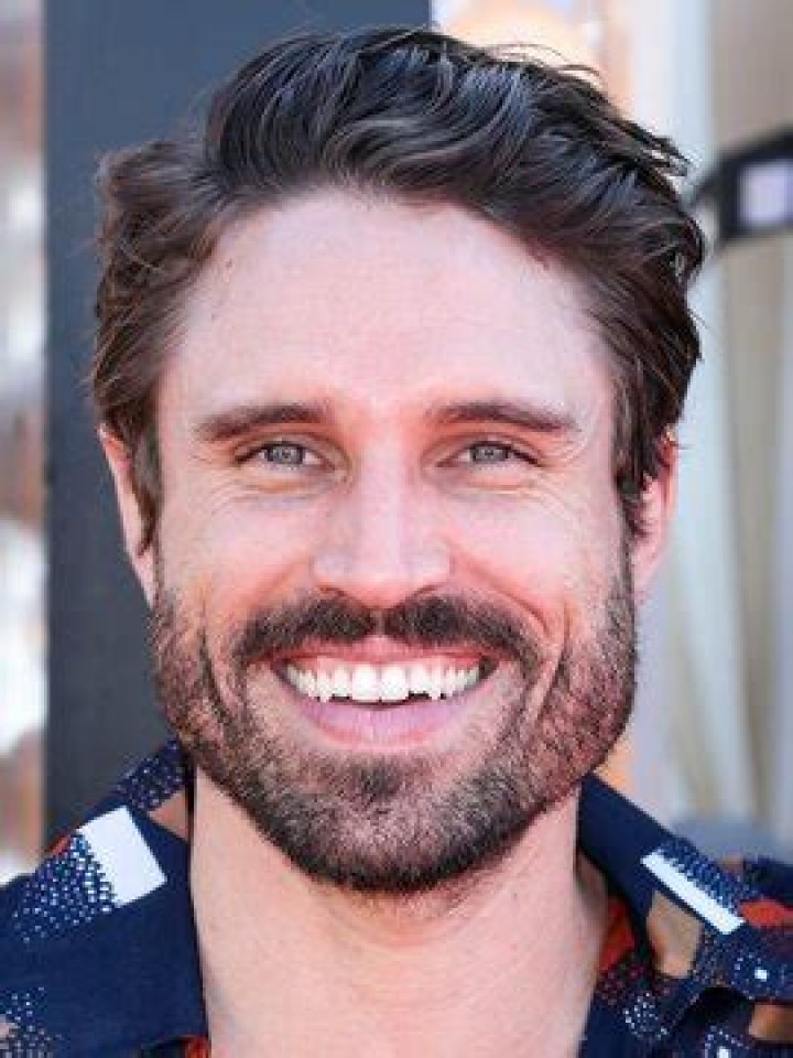 Fame | James O'Halloran (actor) net worth and salary income estimation Jan, 2024