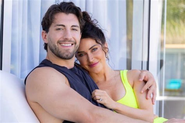 Jason Tartick Net Worth, Age, Height, Bio, Birthday, Wiki!