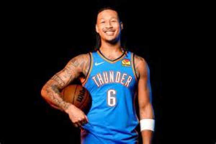 Jaylin Williams Net Worth, Age, Height, Bio, Birthday, Wiki!