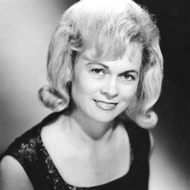 Jean Shepard Net Worth, Age, Height, Bio, Birthday, Wiki!