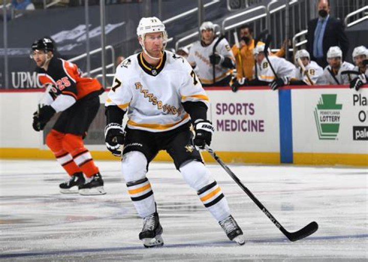 Jeff Carter Net Worth, Age, Height, Bio, Birthday, Wiki!