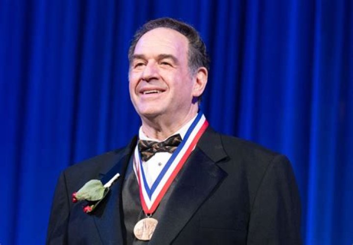 Jeffrey Sonnenfeld Net Worth, Age, Height, Bio, Birthday, Wiki!