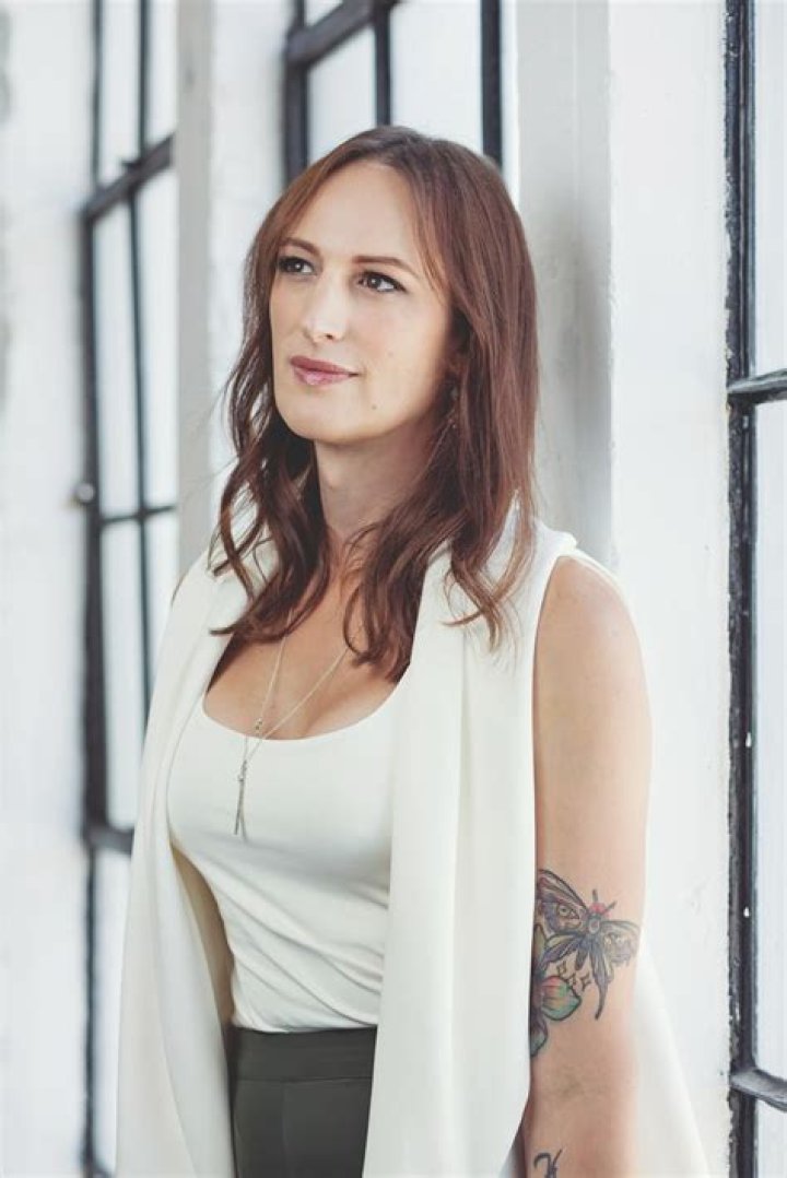 Jen Richards Net Worth, Age, Height, Bio, Birthday, Wiki!