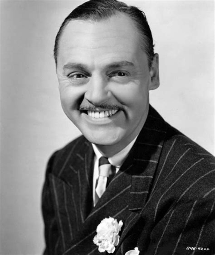 Jerome Cowan Net Worth 2024, Age, Height, Bio, Birthday, Wiki!