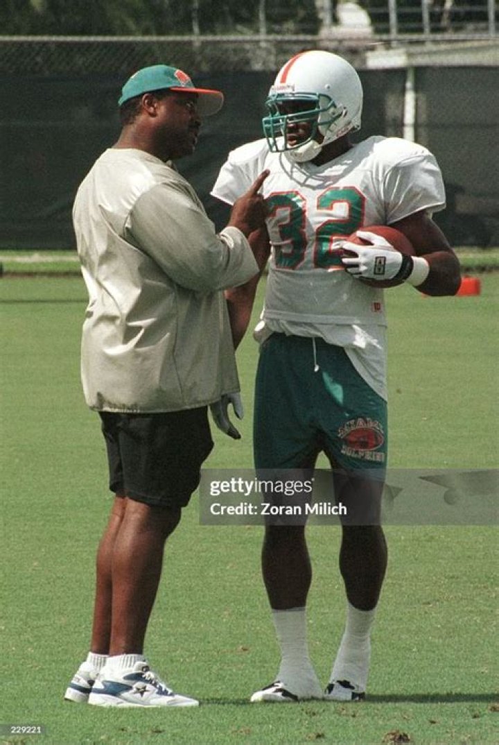 Fame | Jerris McPhail net worth and salary income estimation Apr, 2024