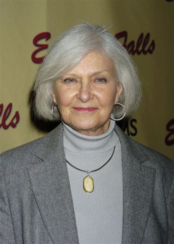 Who Is Joanne Woodward? Wiki, Age, Net Worth, Husband, Marriage, Ethnicity (Biographygist)