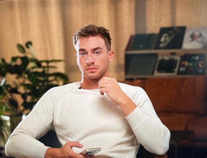 Joe Mele Net Worth, Age, Height, Bio, Birthday, Wiki!