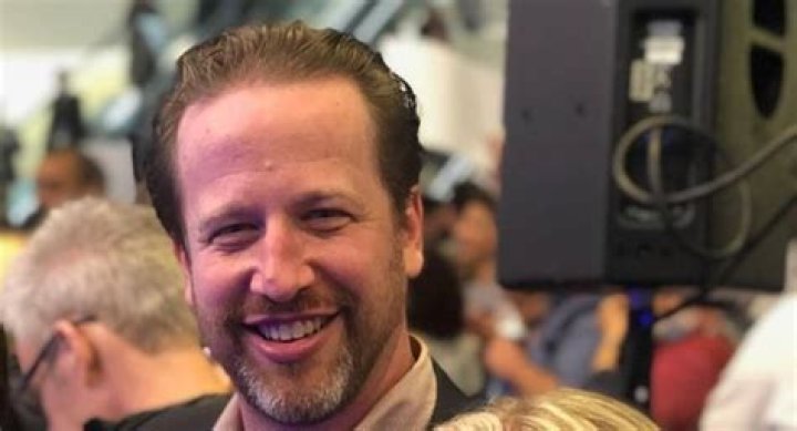 Joe Sanberg - Net Worth, Age, Height, Birthday, Bio, Wiki!
