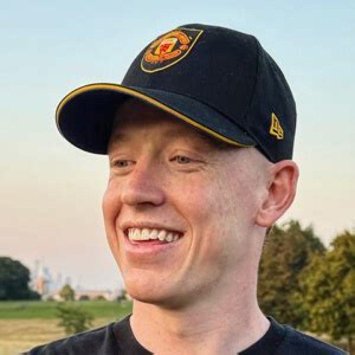 Joe Thomlinson - Net Worth, Age, Height, Birthday, Bio, Wiki!