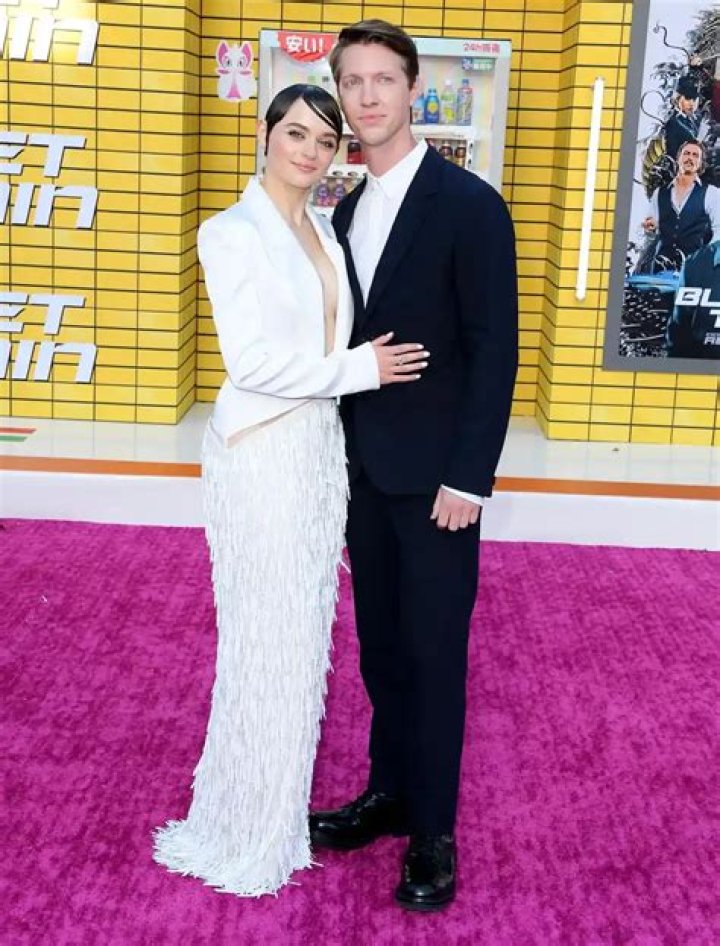 Joey King Bio, Age, Parents, Husband, Children, Net Worth