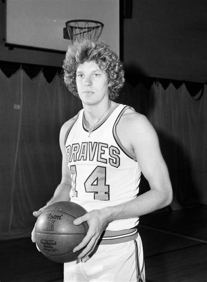 Fame | Johnny Neumann net worth and salary income estimation Jan, 2024