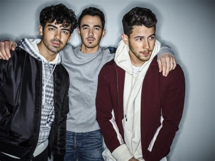 Jonas Brothers release trailer for 'Chasing Happiness' documentary