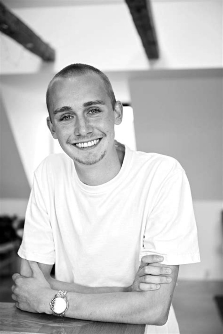 Fame | Jonathan Werner Juel net worth and salary income estimation Jan, 2024