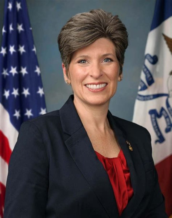 Joni Ernst Net Worth, Age, Height, Bio, Birthday, Wiki!