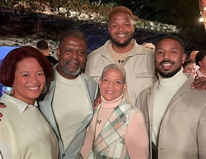 Jordan Greenway Dating Status, Parents & Family Life Insight