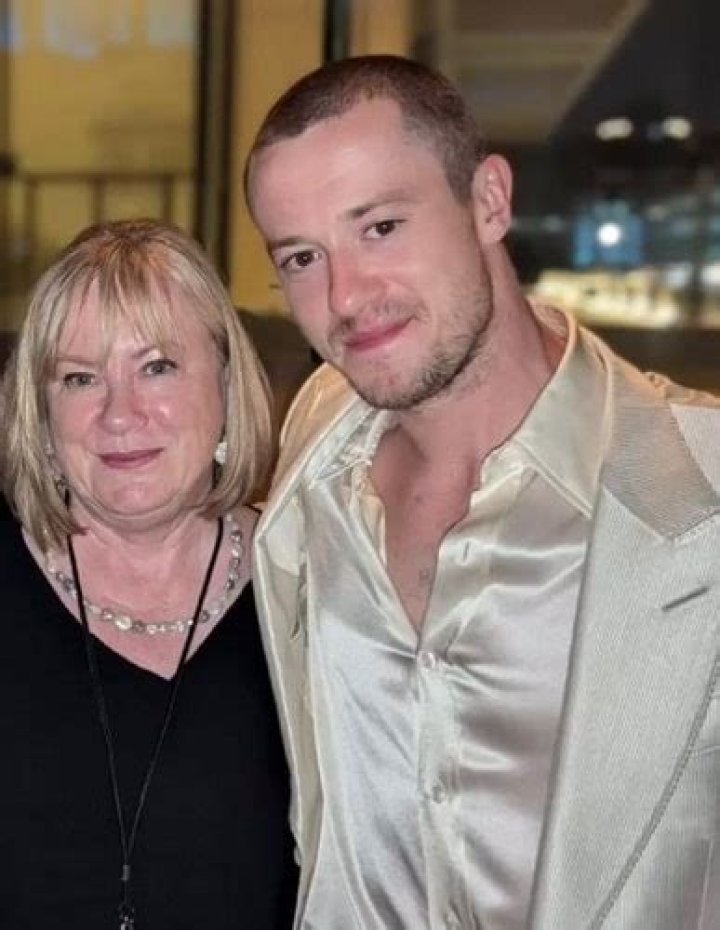 Joseph Quinn Parents: Who Are Joseph Quinn’s Parents?