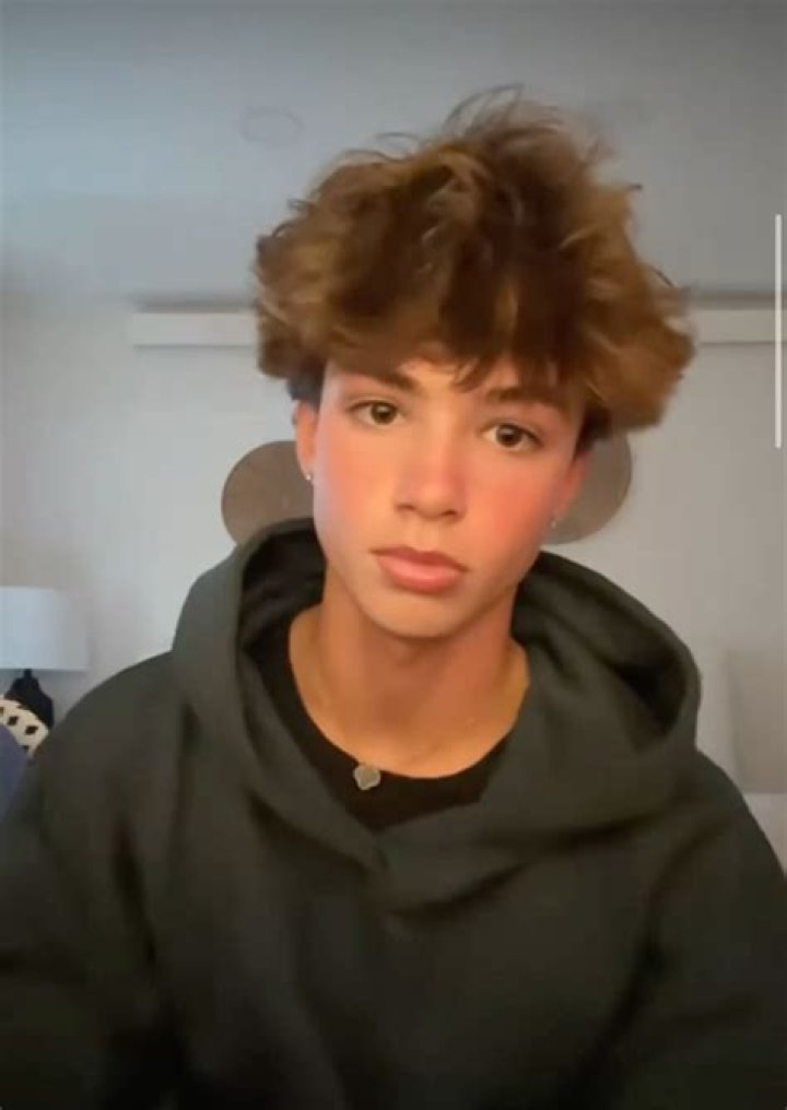 What Is Josh Brooks' Snapchat?