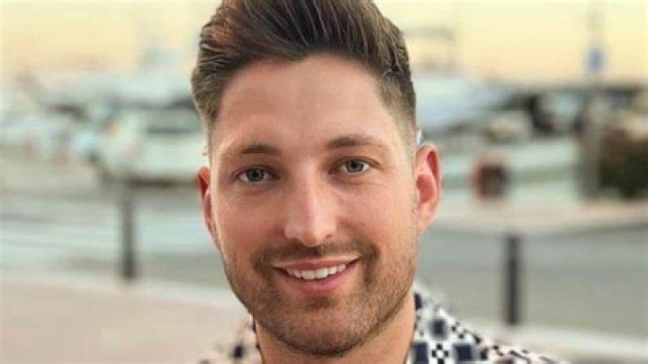 Josiah Carter - Net Worth, Age, Height, Birthday, Bio, Wiki!