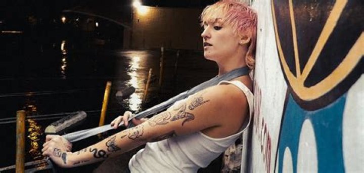 Jules Paymer's "Mommy Issues" is a Wild Good Time