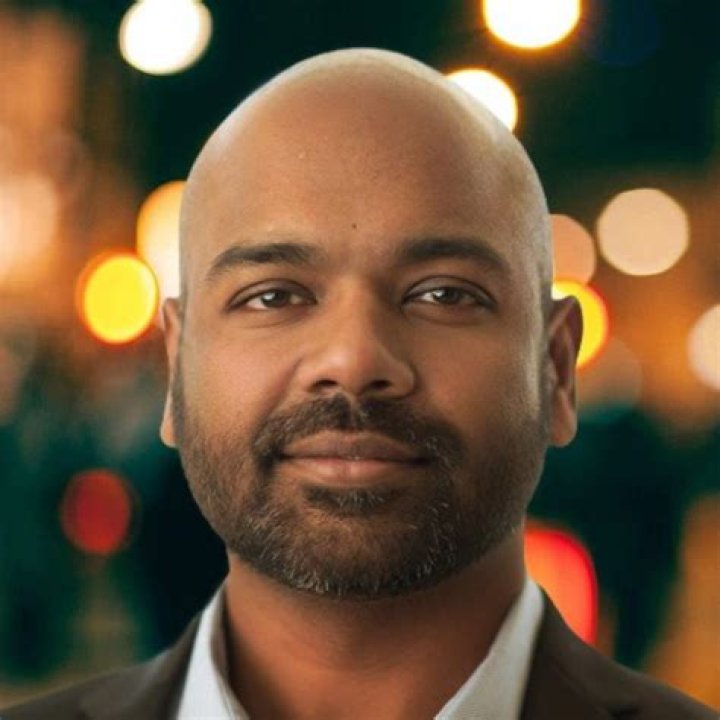 Julian Jewel Jeyaraj - Net Worth, Age, Height, Birthday, Bio, Wiki!