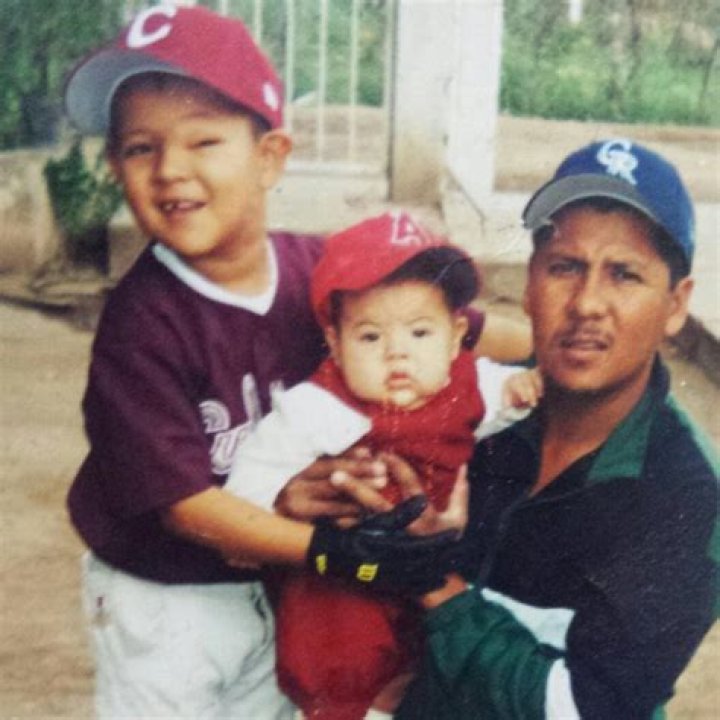 Julio Urías Children: Does Julio Urías Have Children?