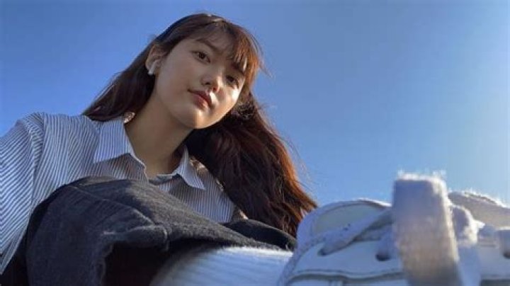 Jung Chae-yul Bio, Parents, Husband, Children, Siblings, Net Worth