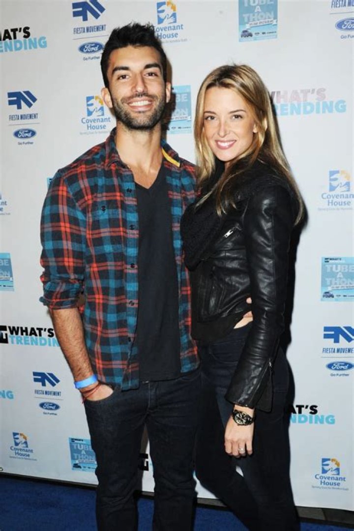 Justin Baldoni Wife: Meet Emily Baldoni