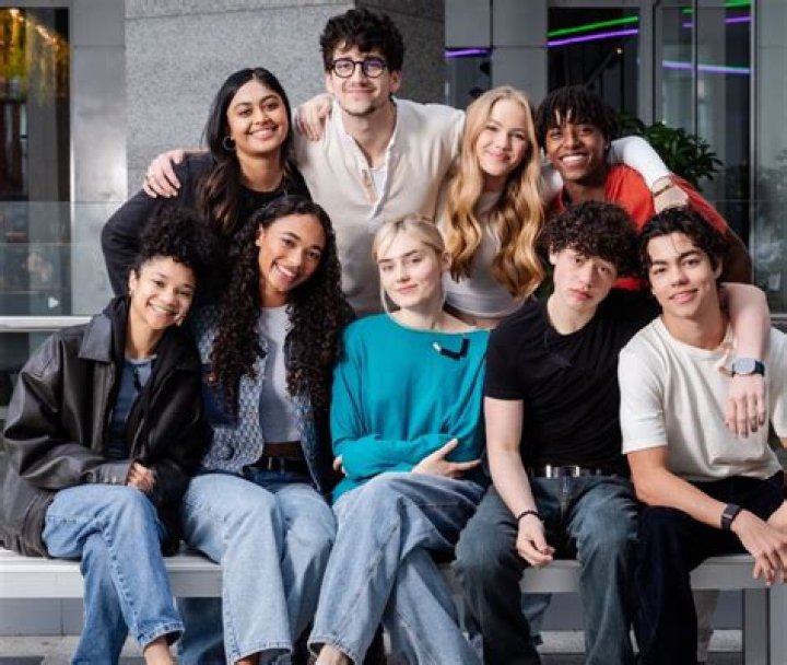 Justine Skye Biography: Net Worth, Songs, Husband, Age, Height, Instagram, Child, Parents, TV Shows