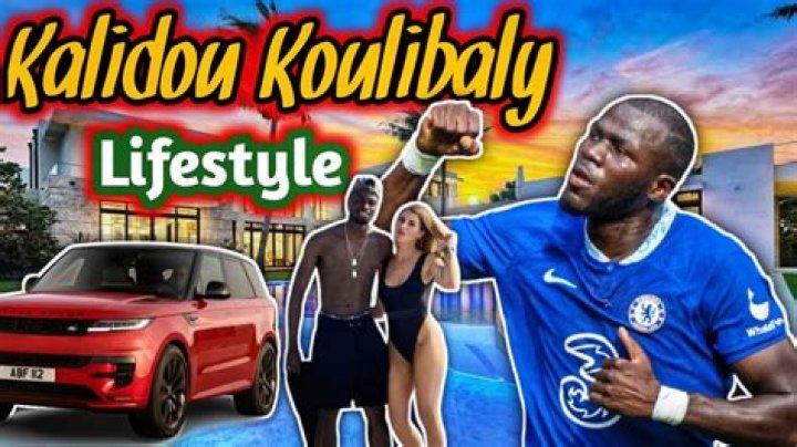 Kalidou Koulibaly’s Girlfriend: Who is Kalidou Koulibaly Dating?