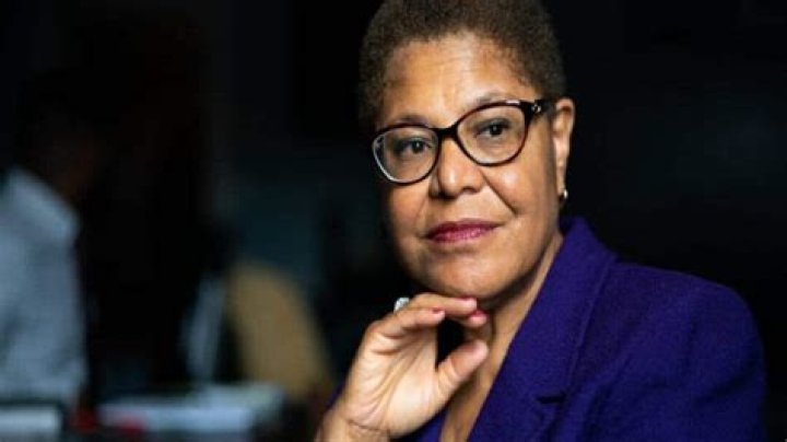 Karen Bass Husband: Is Karen Bass Married?