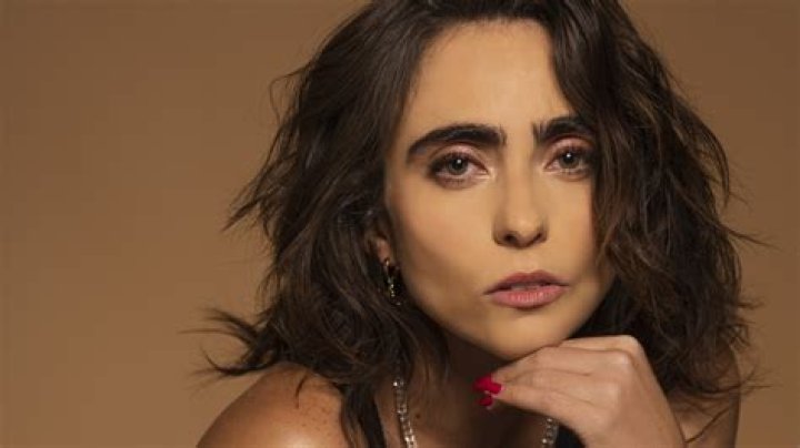 Karla Farfan - Net Worth, Age, Height, Birthday, Bio, Wiki!