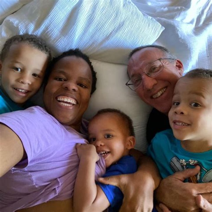 Kate Abdo Bio, Age, Husband, Children, Net Worth, And More