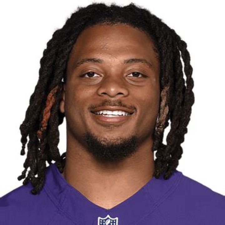 Keaton Mitchell Height: How Tall Is Keaton Mitchell?