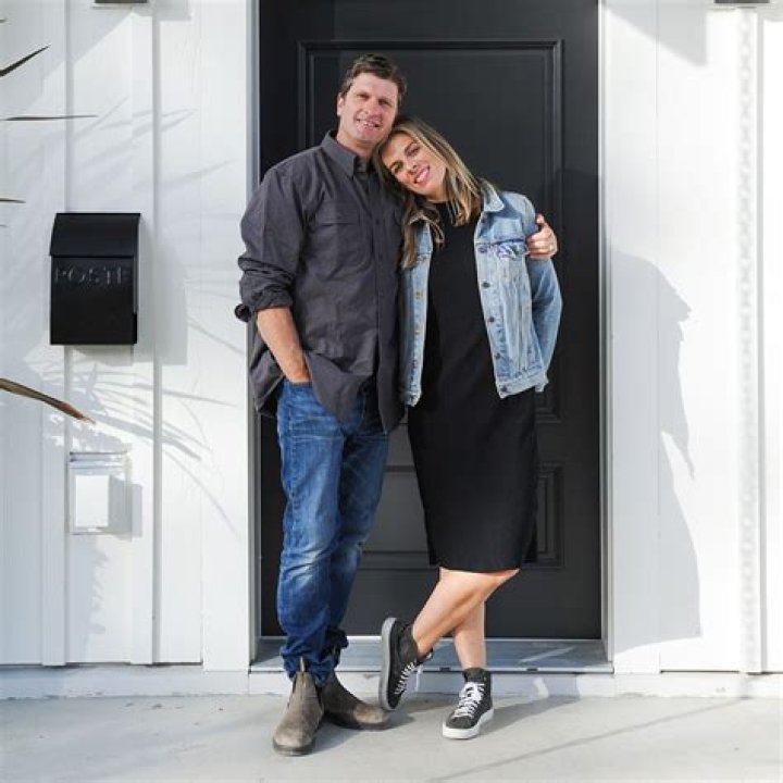 Fame | Kenny Gemmill net worth and salary income estimation Apr, 2024