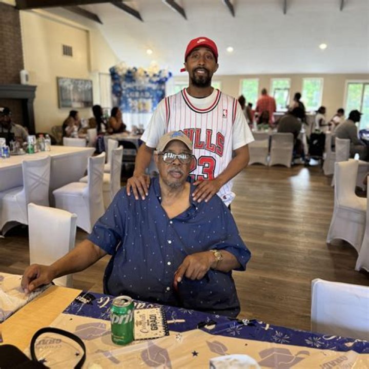 Kenny Woods - Net Worth, Age, Height, Birthday, Bio, Wiki!