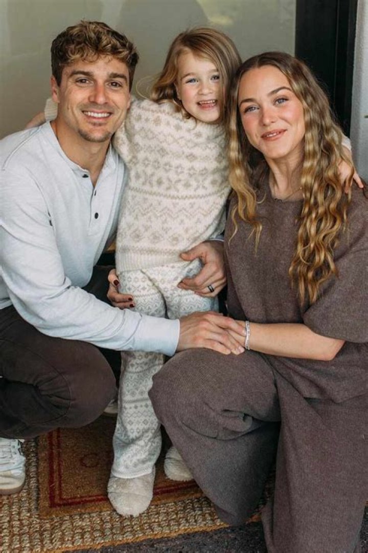 Kike Hernandez Age, Height, Bio, Parents, Wife, Net Worth