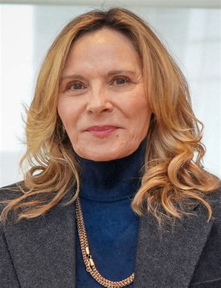 Kim Cattrall Net Worth, Age, Height, Bio, Birthday, Wiki!