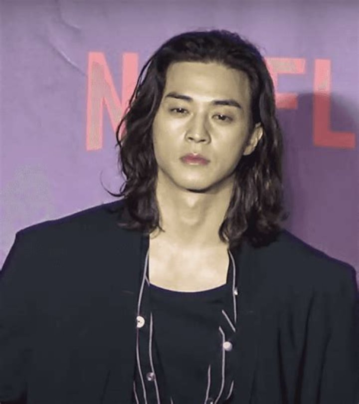 Kim Ji-hoon - Net Worth, Age, Height, Birthday, Bio, Wiki!