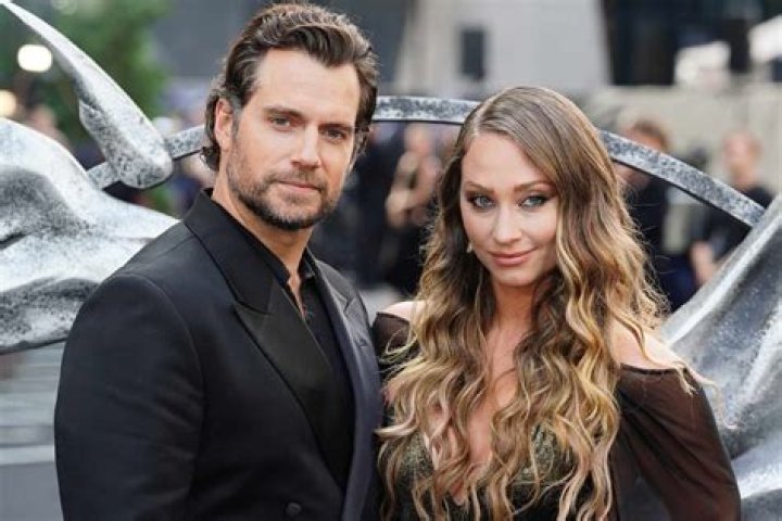 Henry Cavill Girlfriend Natalie Viscuso Age, Wikipedia, Instagram