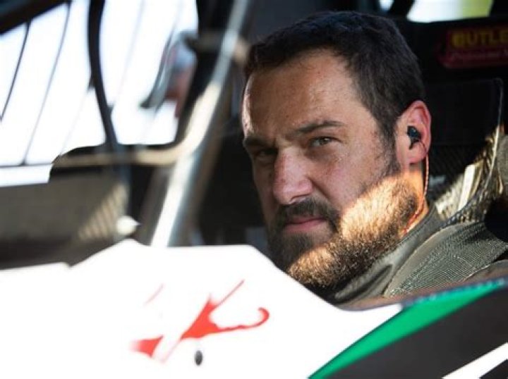 Kraig Kinser - Net Worth, Age, Height, Birthday, Bio, Wiki!