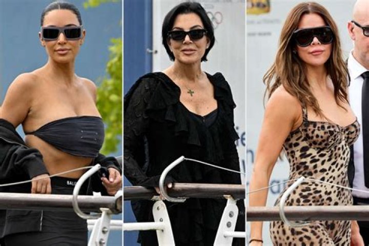 Kris Jenner and Kim Kardashian Photoshop Bikini, Butt and Breasts Selfies To Keep Them Relevant (PHOTOS)